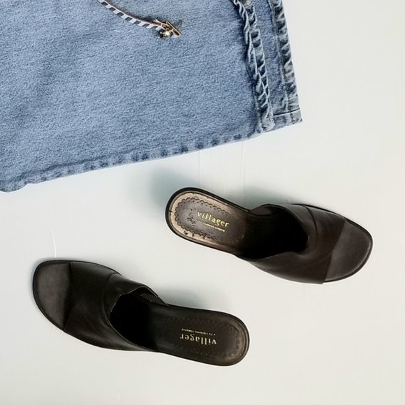 FIND THESE BEAUTIES & SO MUCH MORE IN MY CLOSET! - Picture 4 of 5